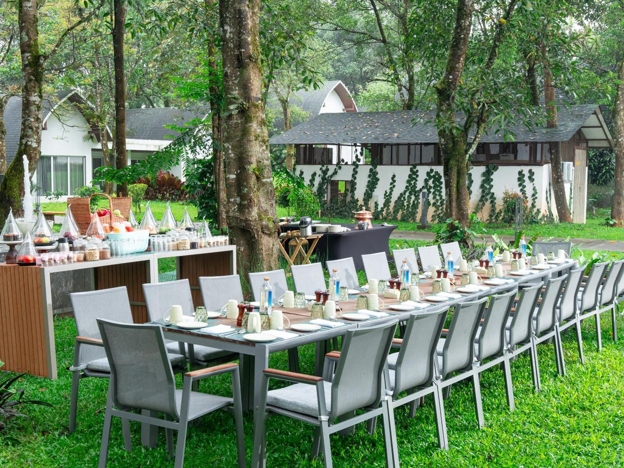 Coorg Marriott Resort & Spa 马迪凯里 外观 照片